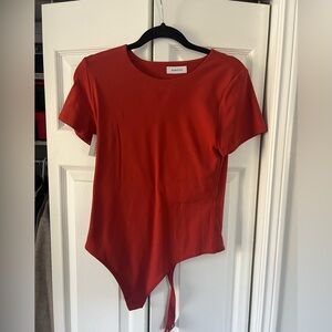 aritzia contour crew neck bodysuit